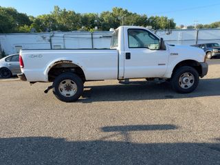 2005 Ford F-350 - Exterior Side Passenger
